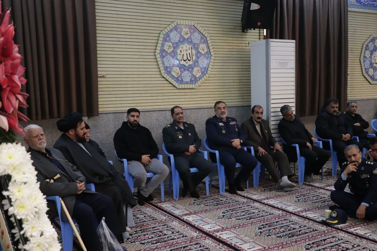 مجلس بزرگداشت هفتمین روز شهادت خلبانان شهید رنجبر و پیرزاده برگزار شد