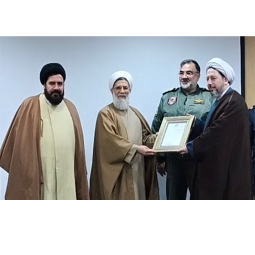 بازدید امیر سرتیپ حیدری از نمایشگاه دستاورد‌های مهندسی نزاجا /تجلیل از خانواده‌های معظم شهدا، جانبازان و ایثارگران توسط فرمانده نزاجا