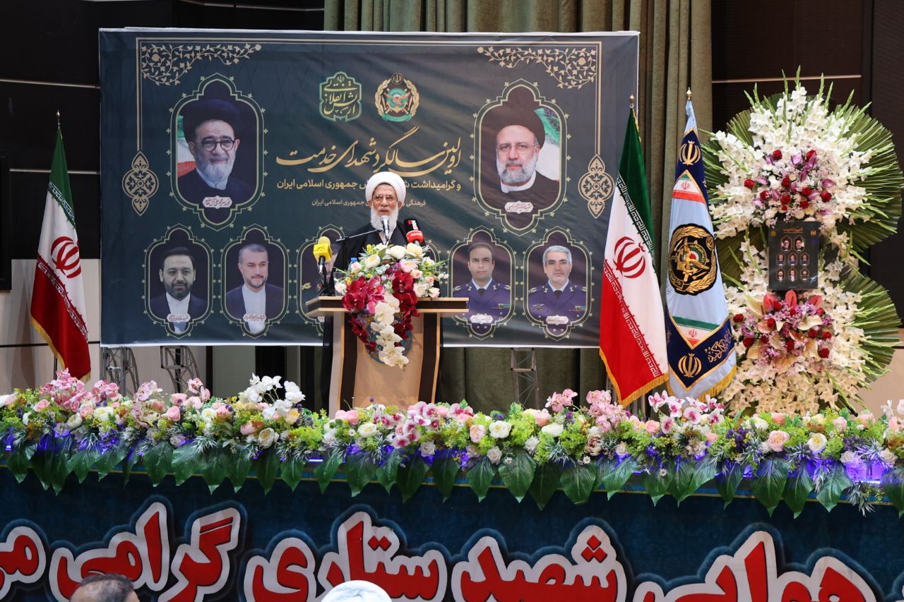 گزارش تصویری از مراسم اولین سالگرد شهدای خدمت و گرامیداشت شهدای ارتش جمهوری اسلامی ایران در دانشگاه هوایی شهید ستاری