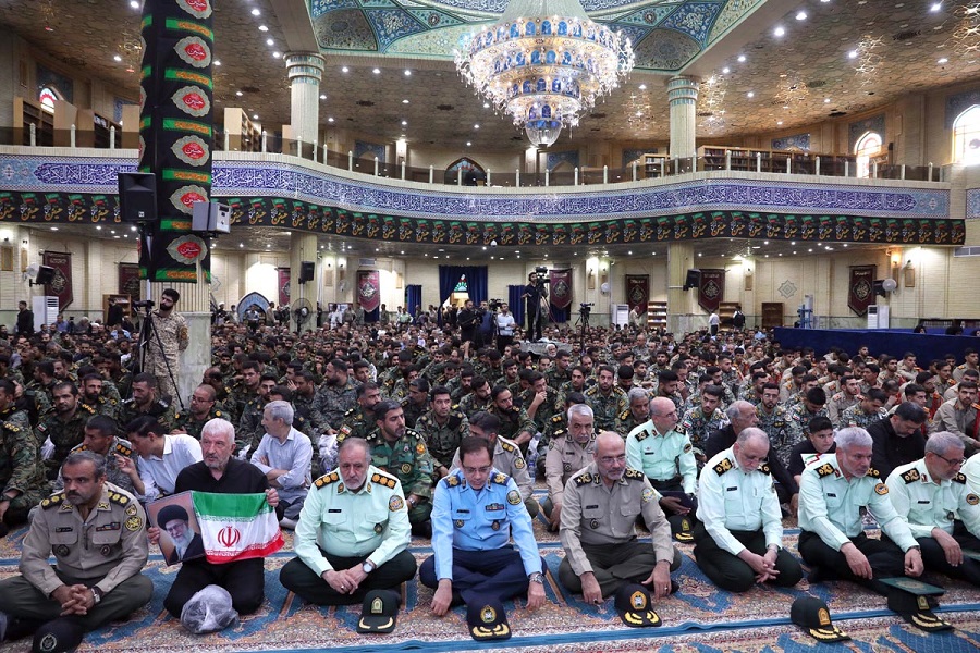 برگزاری آئین بزرگداشت ۵۸ شهید اقتدار ارتش با حضور رئیس جمهور