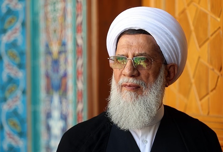 رئیس سازمان عقیدتی سیاسی ارتش درگذشت والده سرهنگ اکبری پاکرو را تسلیت گفت