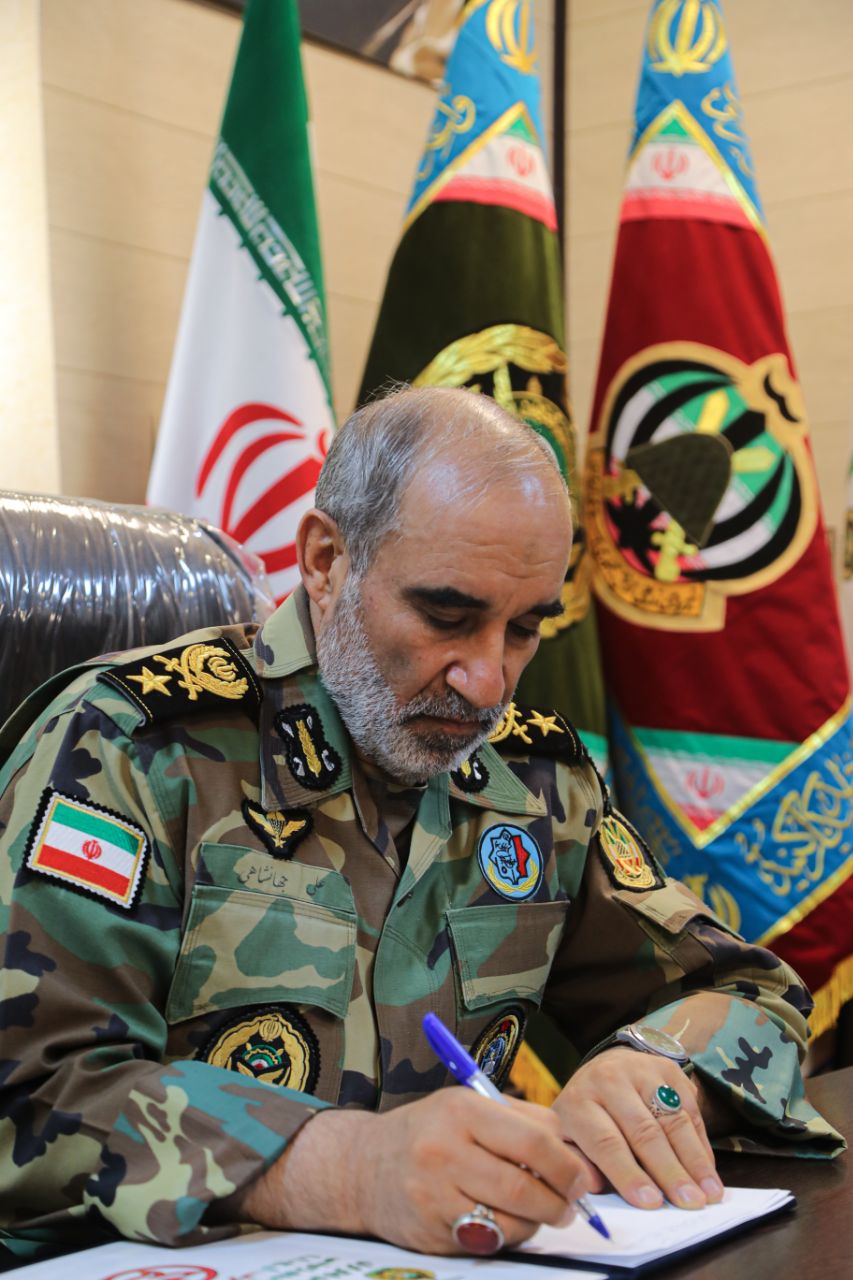 پیام فرمانده نیروی زمینی ارتش به مناسبت شهادت خلبانان و دو تن از هموطنان