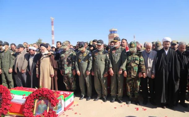 برگزاری آیین تشییع پیکر مطهر خلبانان شهید حادثه سقوط بالگرد هوانیروز